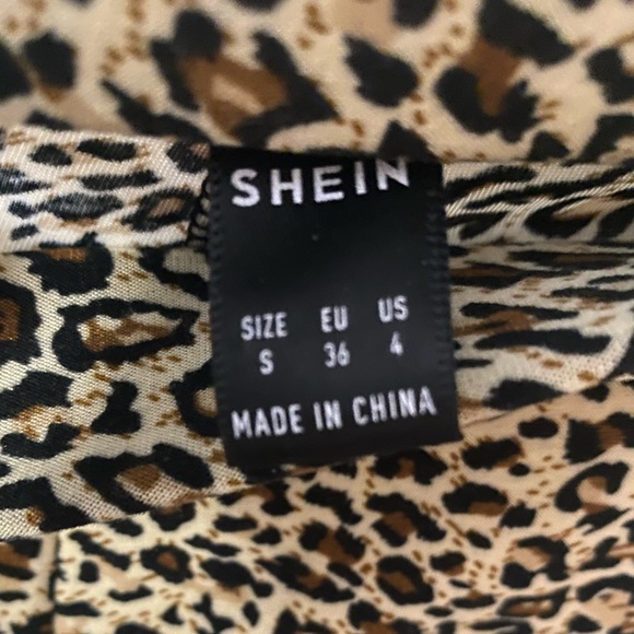 Leopard flare pants - Picture 2 of 3